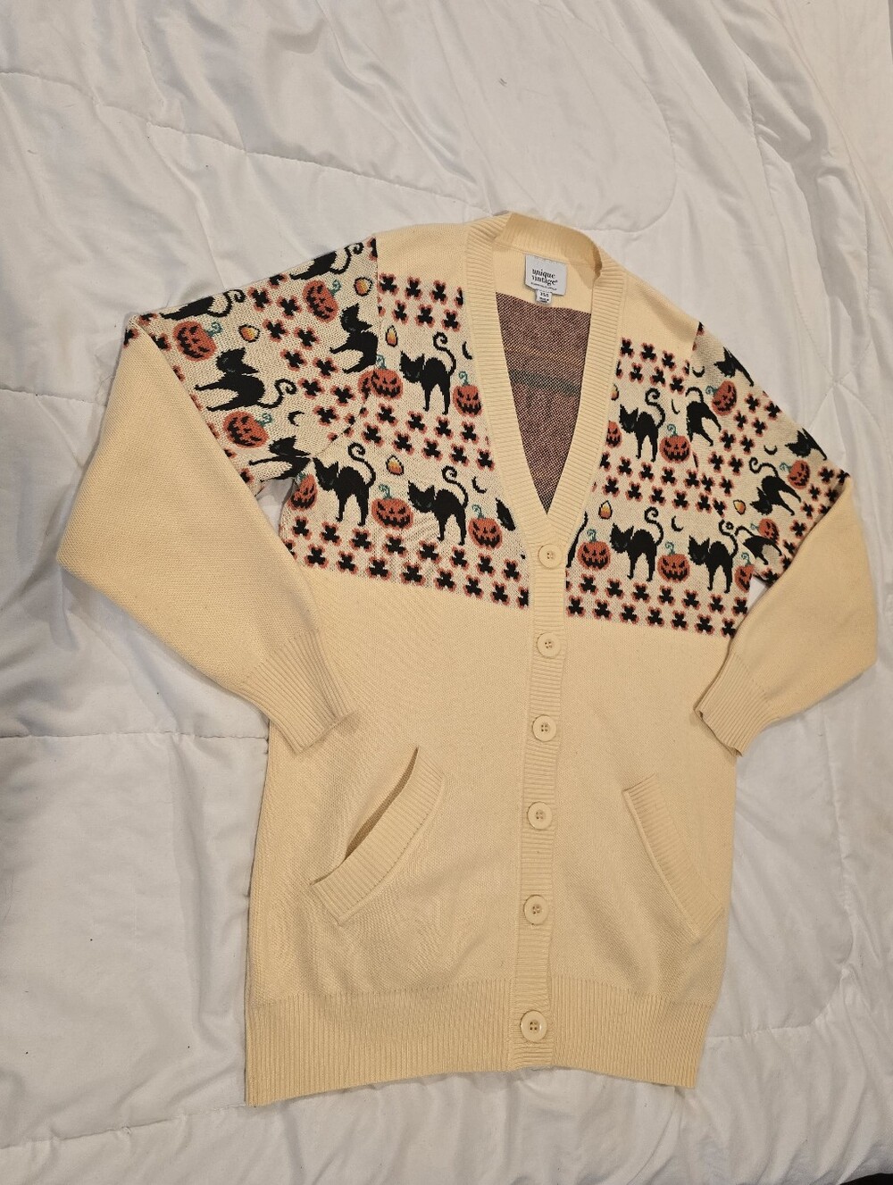 Unique Vintage Womens Oversized Halloween Print Cardigan Sweater Size XS/S